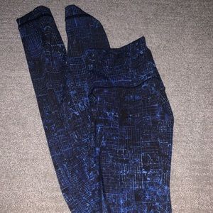 Lulu lemon leggings